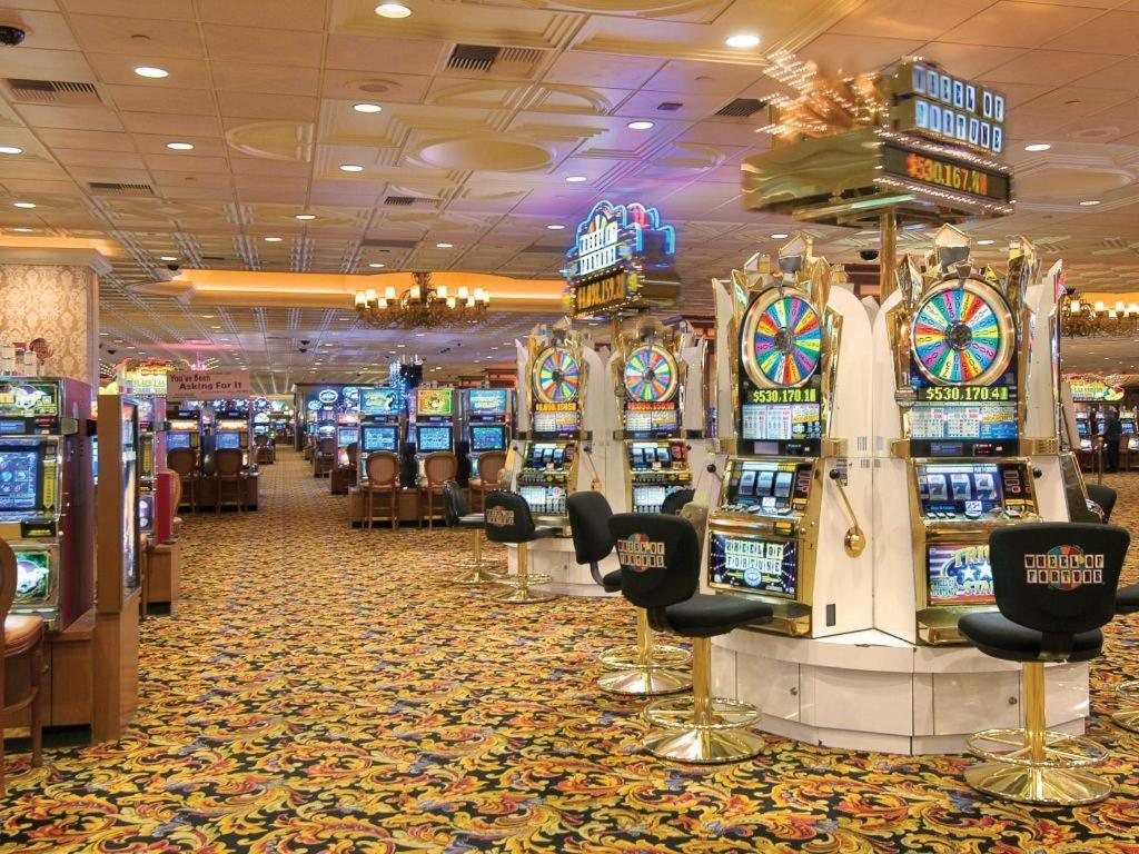 Gold Coast Hotel And Casino Лас Вегас Екстериор снимка